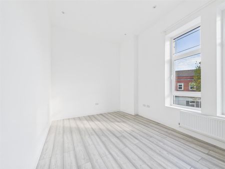 Liscard Village, Wallasey, 2 bedroom, Apartment - Photo 3