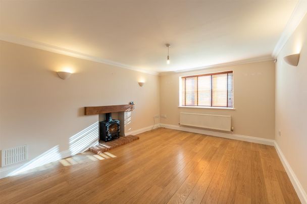 Shiplate Road, Bleadon, Weston-Super-Mare - Photo 1