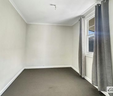 FOUR BEDROOMS - Photo 3