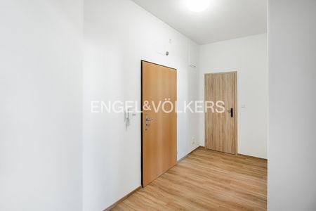 Pronájem bytu 2+kk 51 m², Mečislavova 1354, Praha - Photo 4