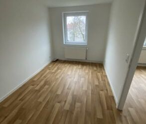 Frisch Sanierte 2-Zimmer-Wohnung in Mittelfeld - Photo 4