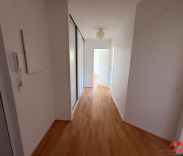Location Appartement 3 pièces 70m² - Photo 6