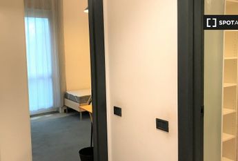 milan, Lombardy 20122