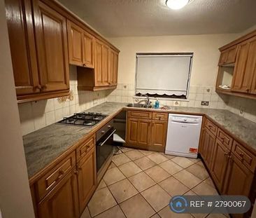 3 bedroom terraced house to rent - Photo 5