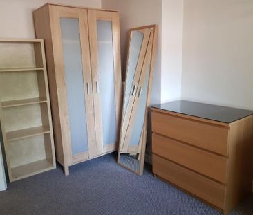 2 bedroom house share to rent - Photo 3