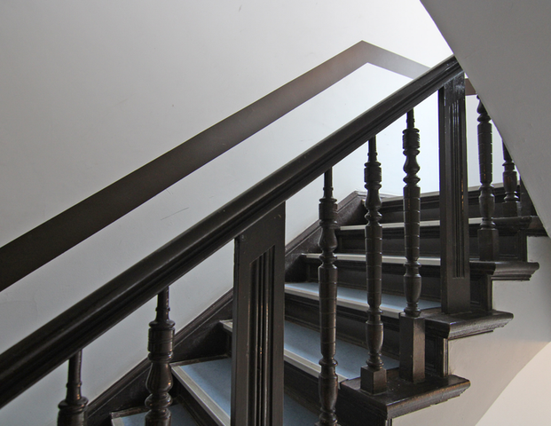 Tolle Altbauwohnung mit Dielenböden - ruhige Lage am Wehneltsteig, mit Renovierungsbedarf - Photo 1