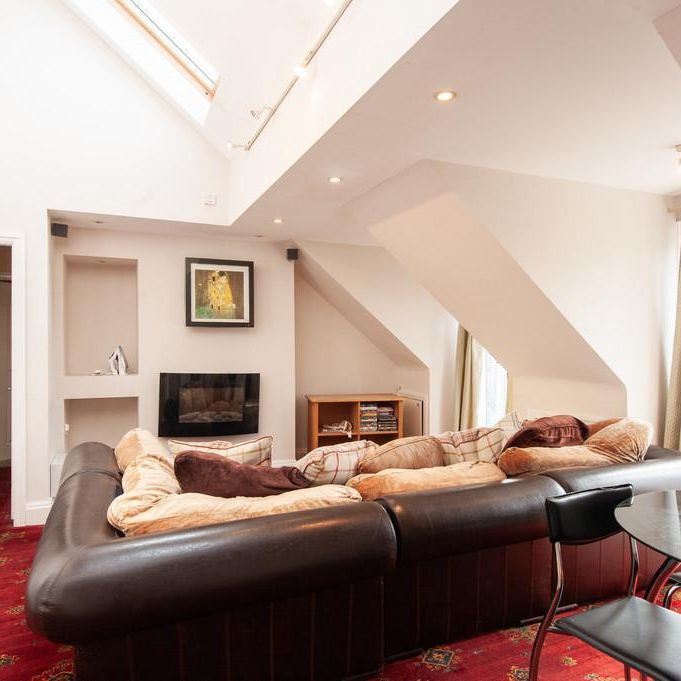 3 bedroom apartment to rent - Photo 1
