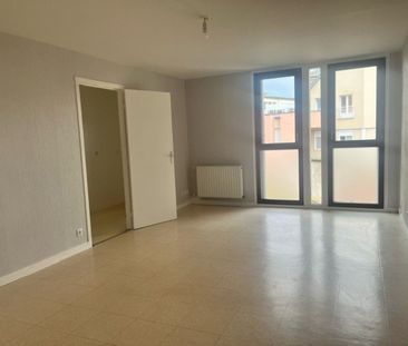 Location Appartement 3 pièces 71 m² La Châtre - Photo 6