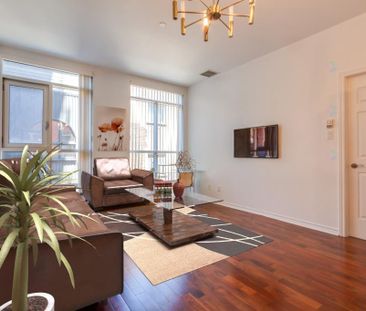 Vieux-Montréal et Cité Mmédia- Magnifique condo 3-1 /2, haut plafond - Photo 3