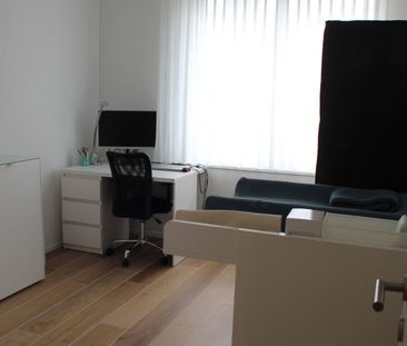 3.5 Zimmer, 80 m², 1. Stock - Photo 2
