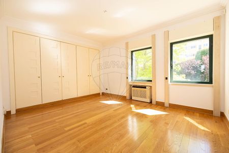 Apartamento T5 em Lisboa - Photo 4