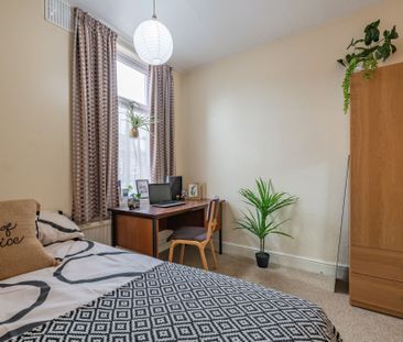 Headingley Avenue, Leeds - Photo 4