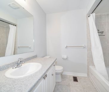 For Lease - 77 Betony Drive, Richmond Hill, Ontario - Photo 6