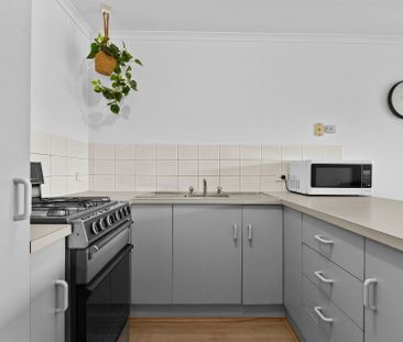 Fabulous Location - Neat As a Pin - Photo 5