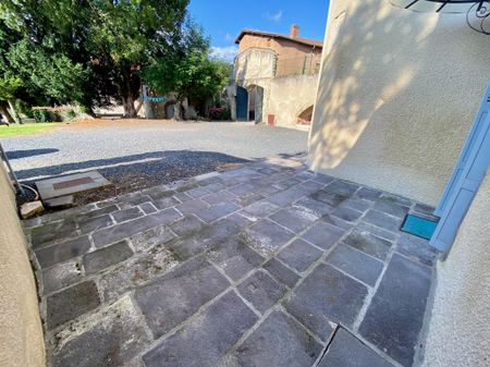 studio avec terrasse sur jardin- Chanonat - Photo 3