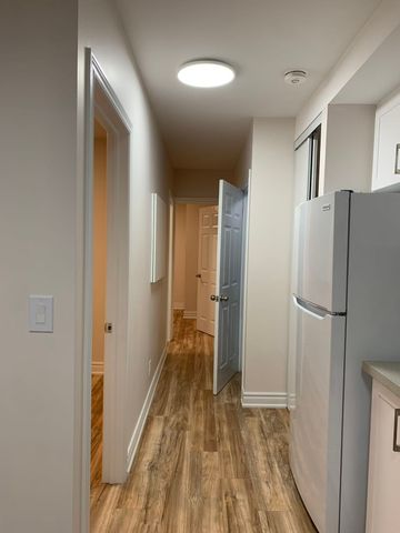 For Lease - 5 Harris Avenue Unit# main floor, Toronto, Ontario - Photo 5