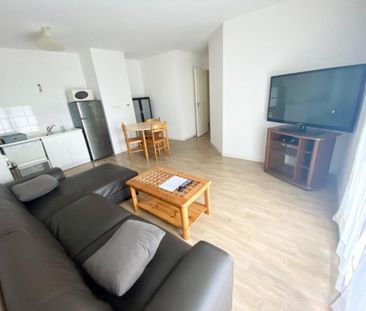 Location Appartement 3 pièces 57m² TOURS 37100 - Photo 2