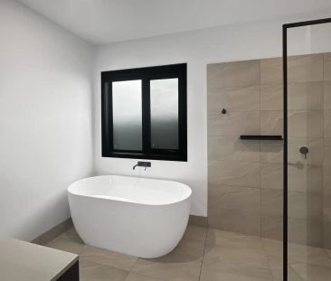 “Brand New 4-Bedroom Home in Prime Pakenham Location” - Photo 1