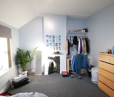 4 Bed Terraced House, Blenheim Road, RG1 - Photo 3