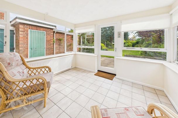 3 bedroom detached house to rent - Photo 1