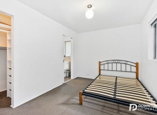 277 churchill ave, sandy bay tas 7005 - Photo 1