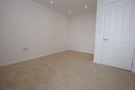 Albert Road, Colne - Photo 5