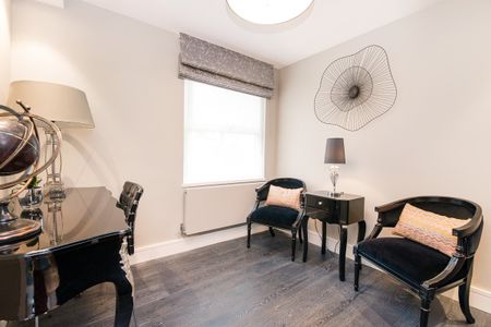 Court Close, London, NW8 - Photo 2