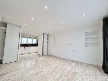 Location Appartement 2 pièces 47m² TOURCOING 59200 - Photo 4