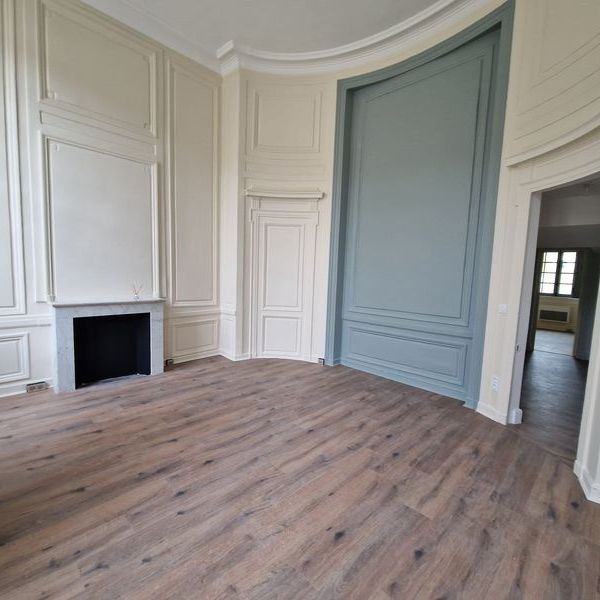 Location Appartement 3 pièces 86m² COMPIEGNE 60200 - Photo 1