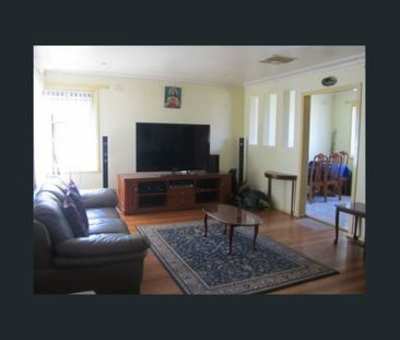Spacious 3-Bedroom Home in Noble Park - Photo 1