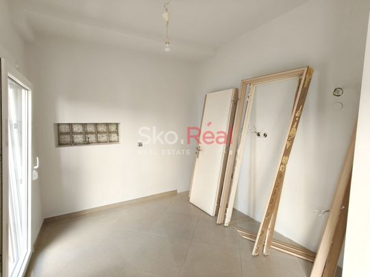 ΕΝΟΙΚΙΑΣΗ - ΑΝΑΚΑΙΝΙΣΜΕΝΟ - ΔΙΑΜΕΡΙΣΜΑ 110 Τ.Μ - ΠΕΡΙΟΧΗ ΠΛΑΓΙΑΡΙ ΘΕΡΜΗΣ. - Photo 1