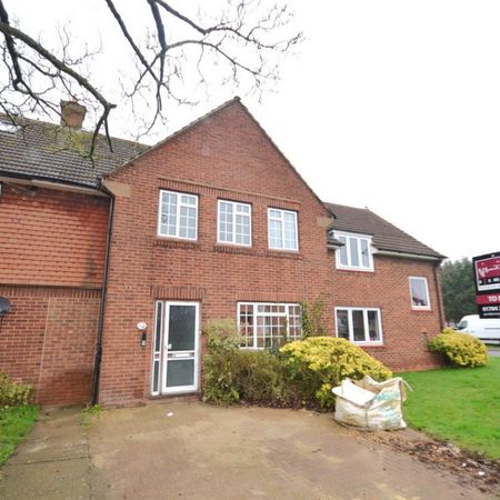 1 bedroom Property to rent - Photo 4