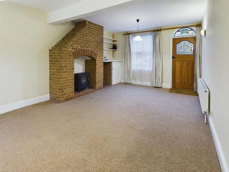 2 bedroom terraced house to rent - Photo 2