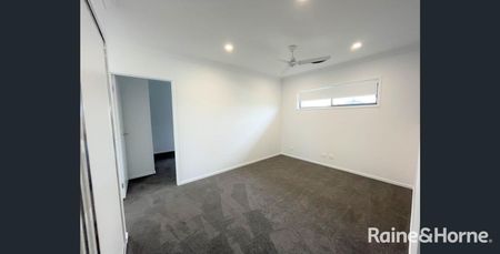 42 Tarragon Way, Chisholm, NSW 2322 - Photo 4