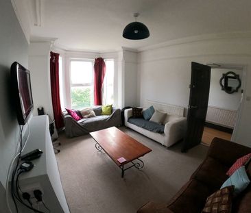 Room in a Shared House, Woodborough Road, NG3 - Photo 1