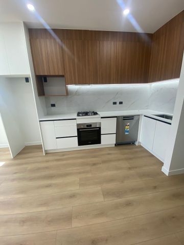 CLENDON – 2 BEDROOMS - Photo 5