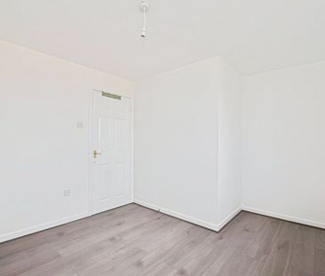 Philimore Close, London, SE18 - Photo 1
