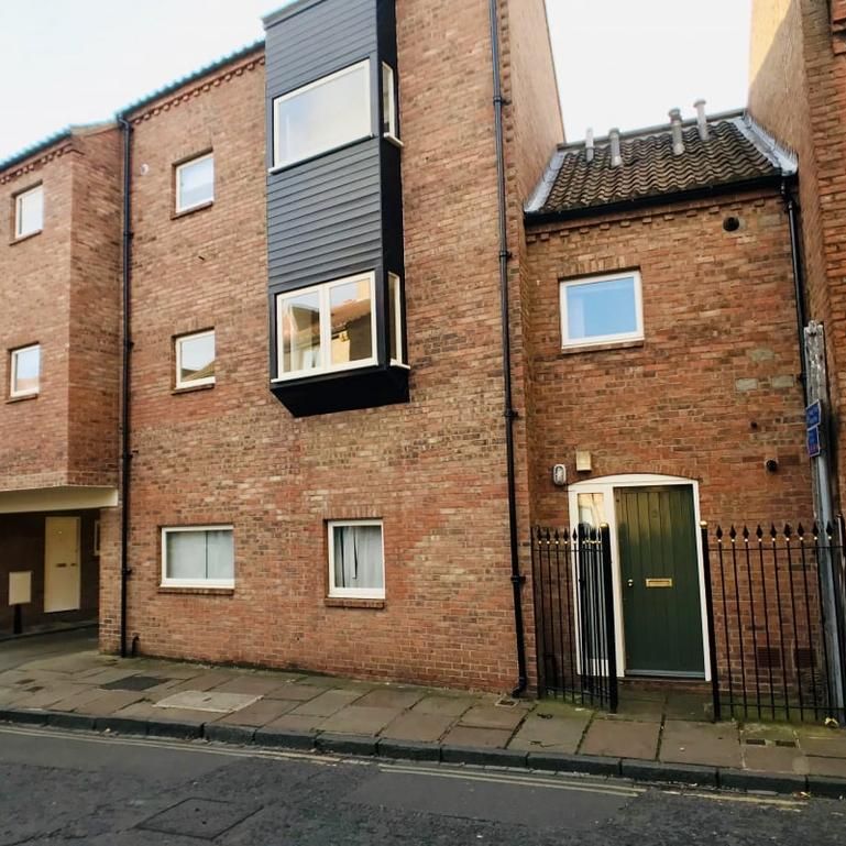 1 bedroom property to rent - Photo 1