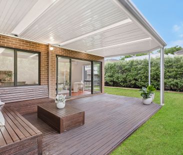 Quiet Court for Family Living - Photo 4