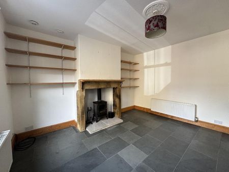 2 bedroom terraced house to rent - Photo 5