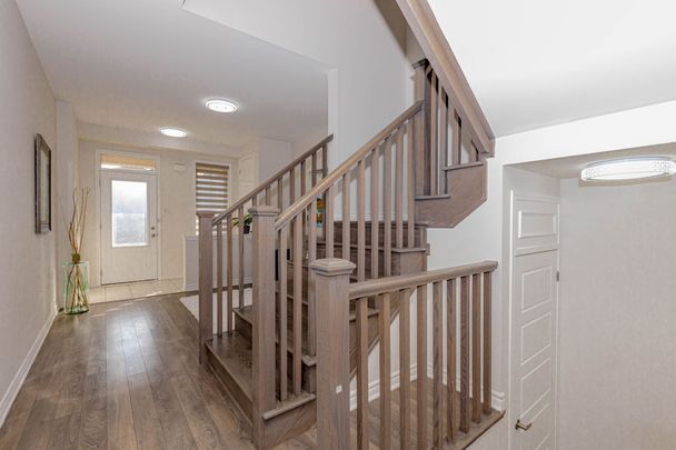 For Lease - 18 Boothill Drive, Brampton, Ontario - Photo 1