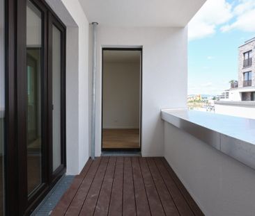 Moderne 2-Zimmerwohnung mit Einbauküche, Loggia und großzügiger Ter... - Photo 1