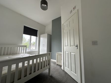 St Georges Road, Hull, HU3 - Photo 3