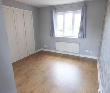 Mopsies Road, Basildon, SS14 - Photo 6