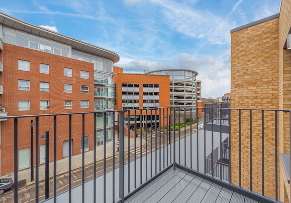 1 Bedroom, Howard Court - Photo 1