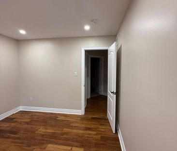 For Lease - 3681 Bloomington Crescent, Mississauga, Ontario - Photo 3