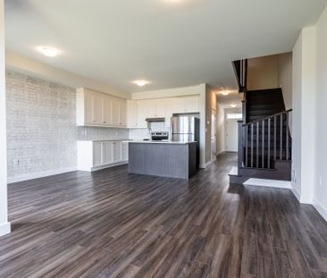 For Lease - 6 Bedrock Drive, Hamilton, Ontario - Photo 3