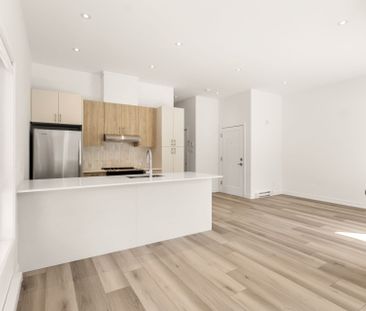5 Rue d'Orly, #102 - Photo 1