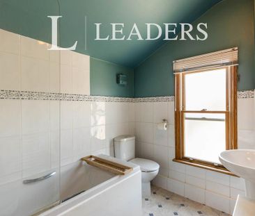 2 bedroom terraced house to rent - Photo 6