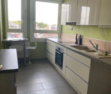 Appartement à louer 2 pièces 66.5m² - Photo 3